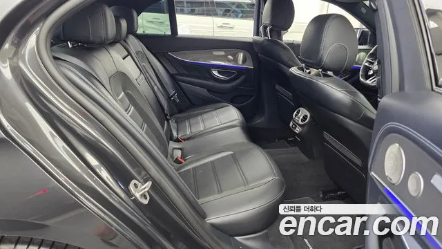 Mercedes-Benz E-Class W213 — Фото автомобиля 18