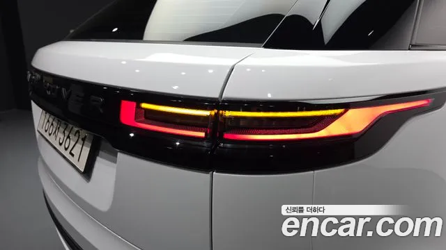 Land Rover Range Rover Velar Range Rover Velar 3.0 P400 Dynamic HSE — Фото автомобиля 20