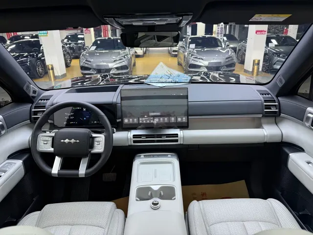 BYD FangChengBao Titanium 7 — Фото автомобиля 7