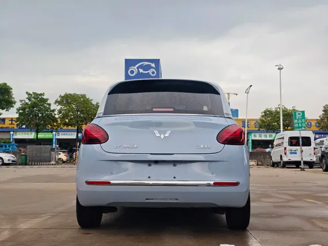Wuling Bingo — Фото автомобиля 5