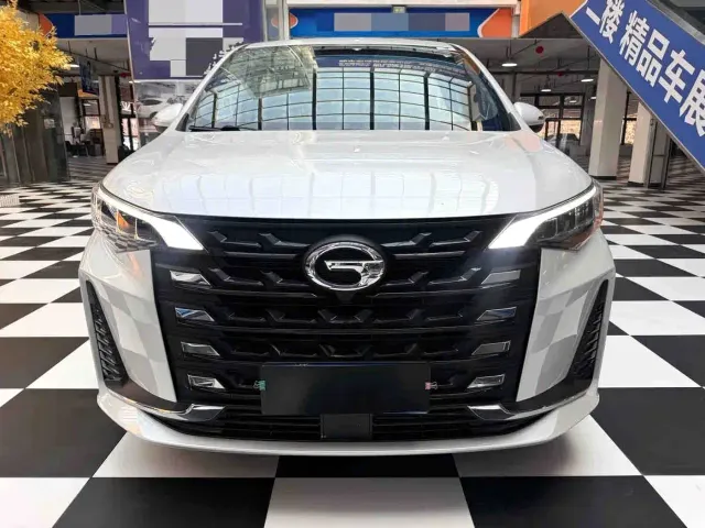 GAC Trumpchi M6 — Фото автомобиля 2