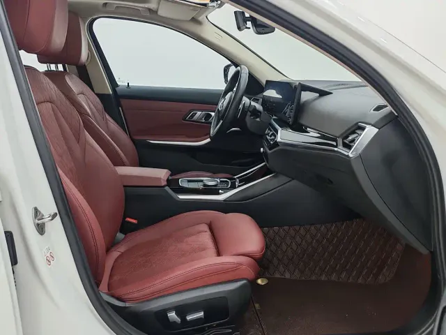 BMW 3 Series — Фото автомобиля 9