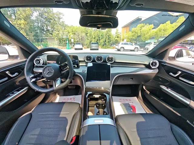 Mercedes-Benz C-Class — Фото автомобиля 10