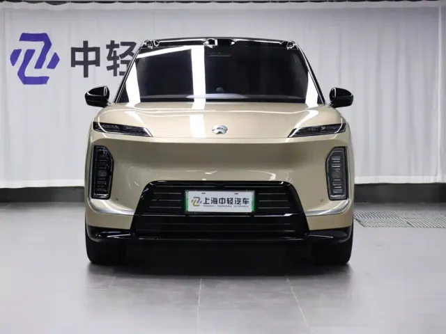 NIO NIO ES9 — Фото автомобиля 2