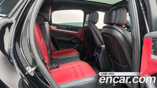 Porsche Cayenne PO536 — Фото автомобиля 17