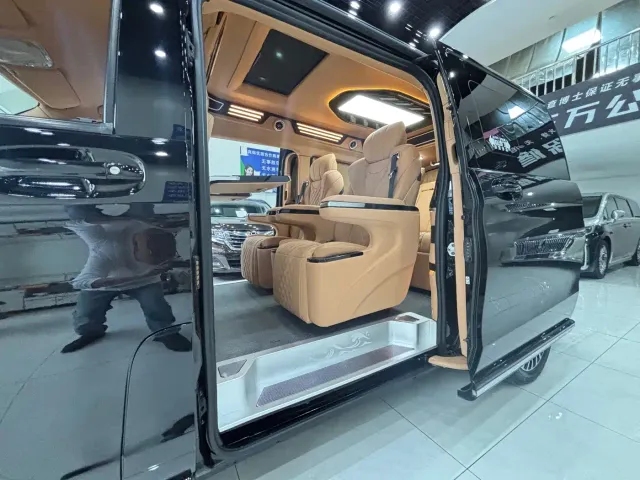 Mercedes-Benz Vito — Фото автомобиля 12