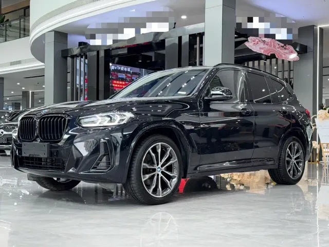 Фотография автомобиля — BMW X3