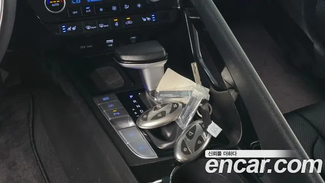Hyundai AVANTE Новый Avante (CN7) — Фото автомобиля 9