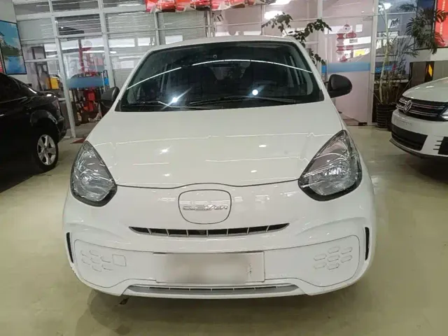 Roewe Clever — Фото автомобиля 2