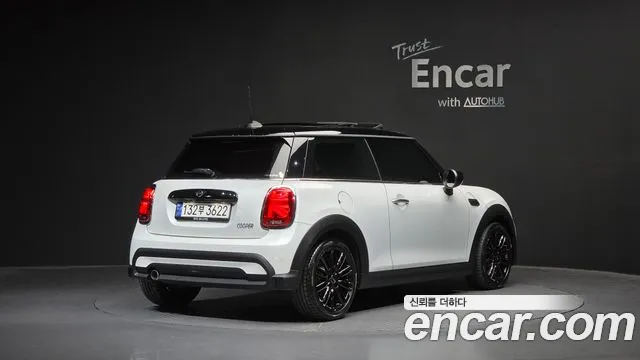 MINI Cooper — Фото автомобиля 2