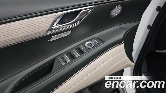 Genesis GV80 2.5T Бензин AWD — Фото автомобиля 17