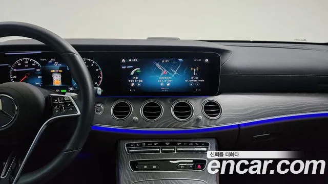 Mercedes-Benz E-Class E-класс W213 E350 4MATIC Exclusive — Фото автомобиля 16