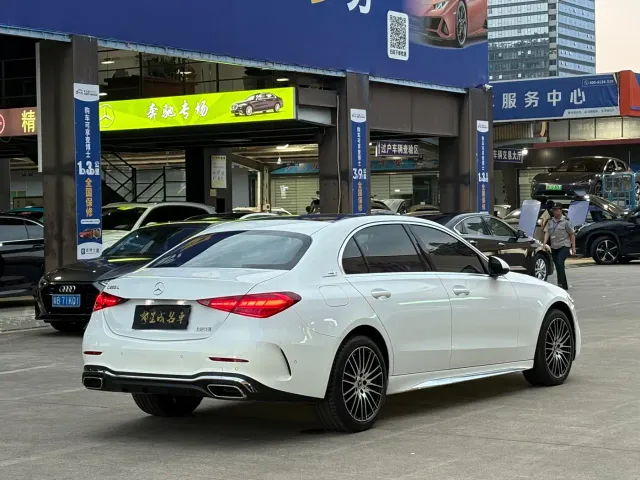 Mercedes-Benz C-Class — Фото автомобиля 17