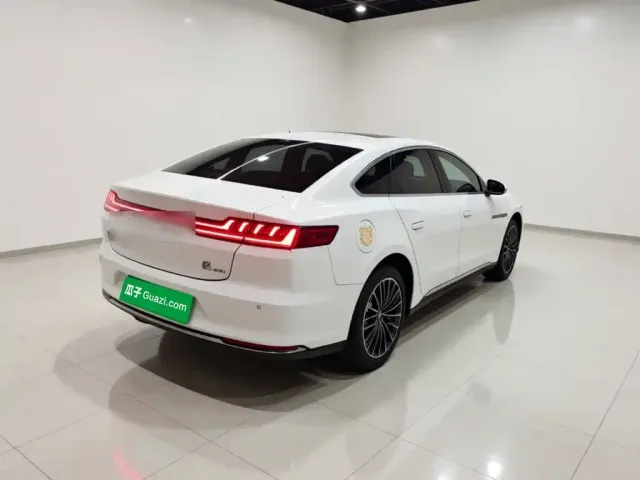BYD Han — Фото автомобиля 4