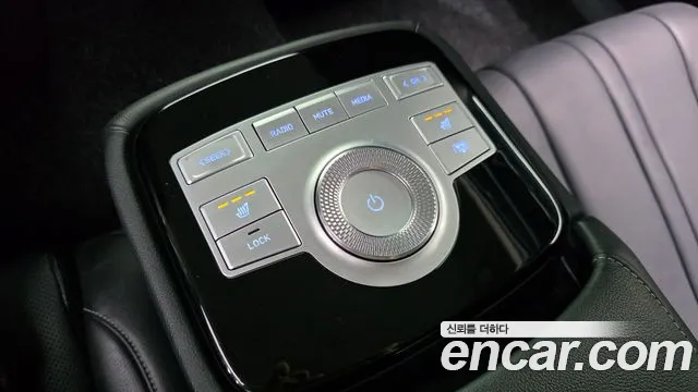 Genesis G80 Бензин 2.5 турбо 2WD — Фото автомобиля 28