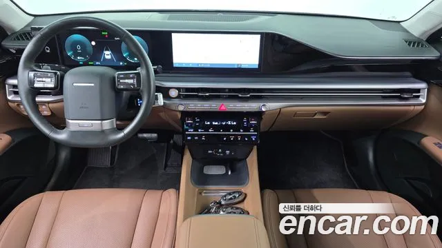 Hyundai Grandeur GN7 — Фото автомобиля 10