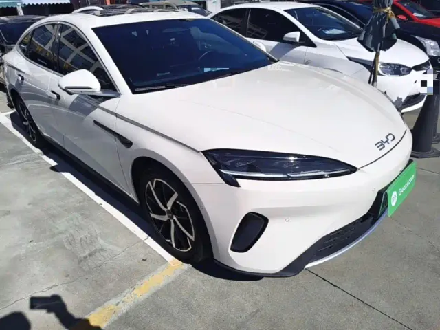 BYD Seal 07 DM-i — Фото автомобиля 3
