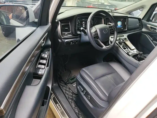 GAC Trumpchi M8 — Фото автомобиля 15