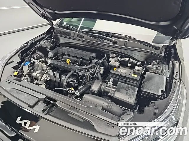 Kia K3 — Фото автомобиля 5