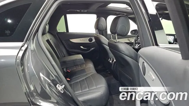 Mercedes-Benz GLC-Class — Фото автомобиля 11