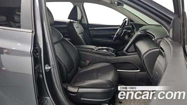 Hyundai Tucson Tucson (NX4) Дизель 2.0 4WD — Фото автомобиля 10