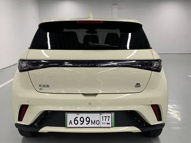 BYD Dolphin — Фото автомобиля 15
