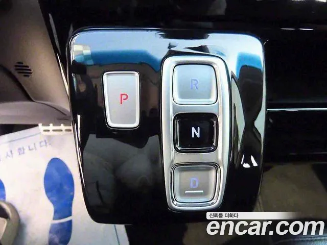 Hyundai Staria — Фото автомобиля 8