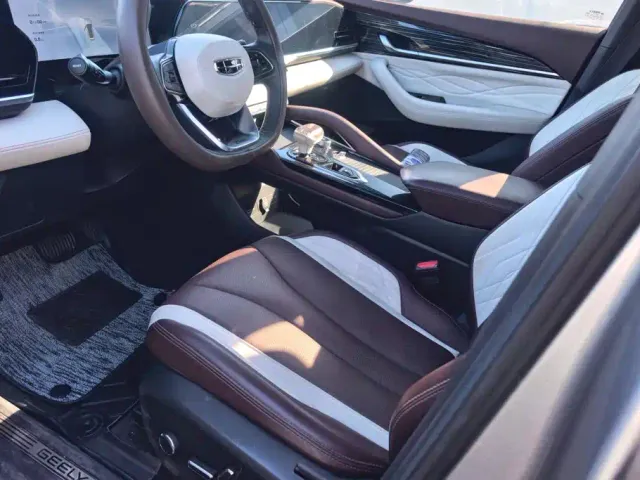 Geely Xingyue L — Фото автомобиля 9