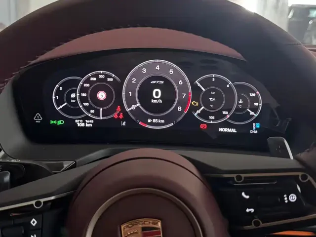 Porsche Panamera — Фото автомобиля 2