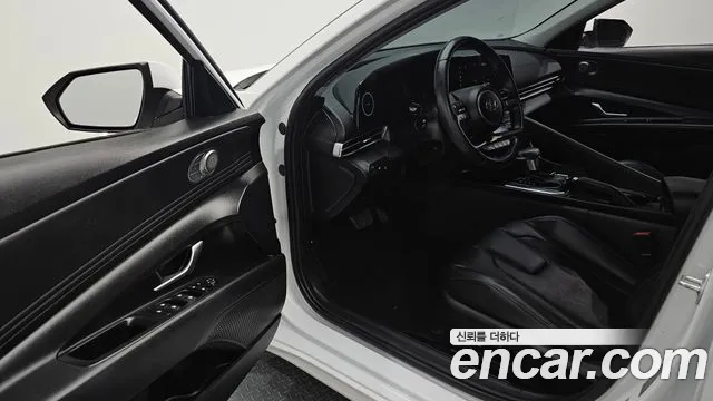 Hyundai Avante CN7 — Фото автомобиля 17