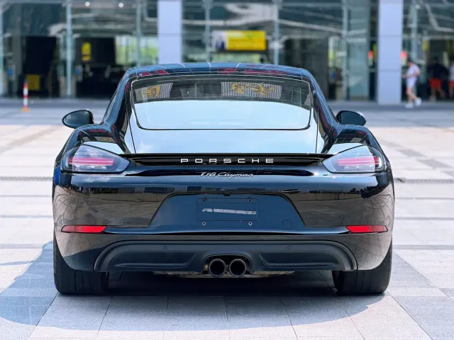 Porsche 718 — Фото автомобиля 16