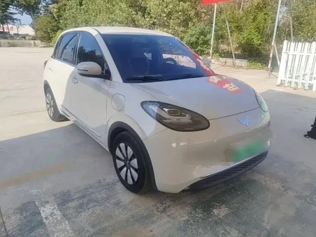 Wuling Bingo — Фото автомобиля 3