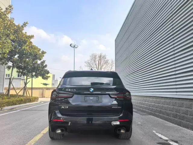 BMW X3 — Фото автомобиля 4