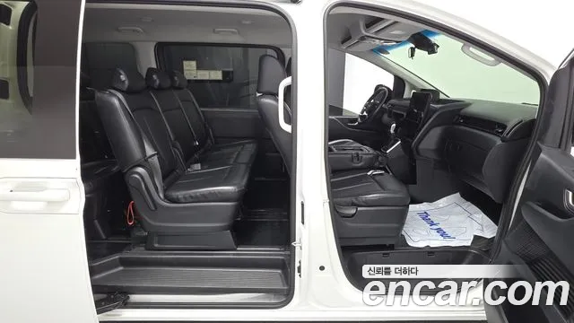 Hyundai Staria Staria Tourer 11 мест — Фото автомобиля 12