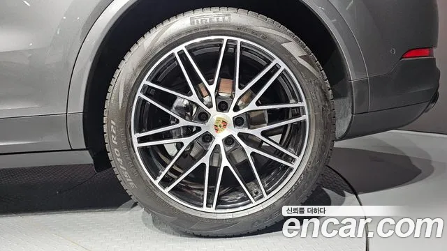 Porsche Cayenne PO536 — Фото автомобиля 6