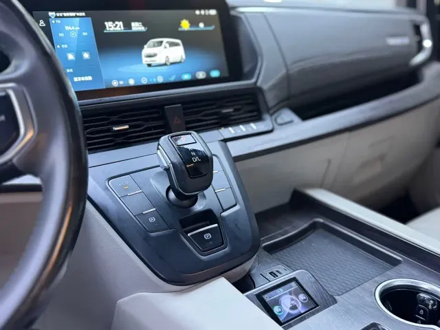 Ford Tourneo — Фото автомобиля 5