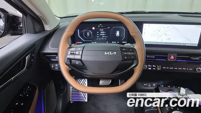 Kia EV6 — Фото автомобиля 12