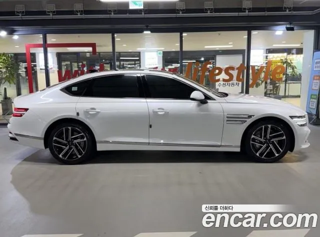 Genesis G80 RG3 — Фото автомобиля 4