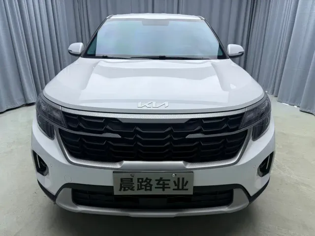 Kia Seltos — Фото автомобиля 2