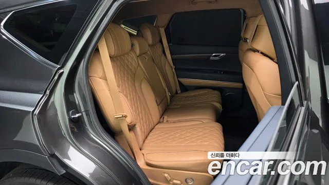 Genesis GV80 — Фото автомобиля 17