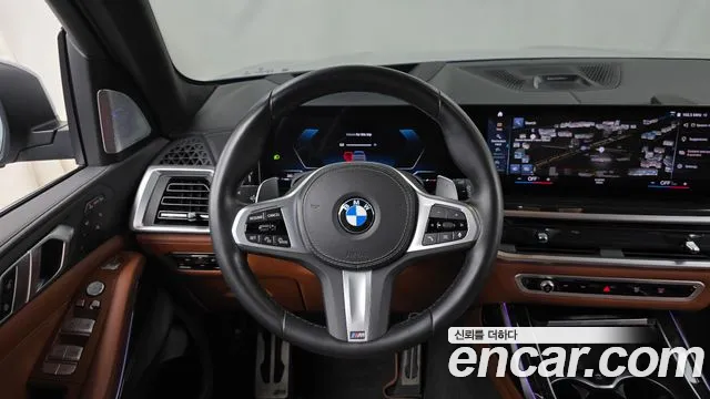 BMW X7 xDrive 40d M Sport 7 мест — Фото автомобиля 11