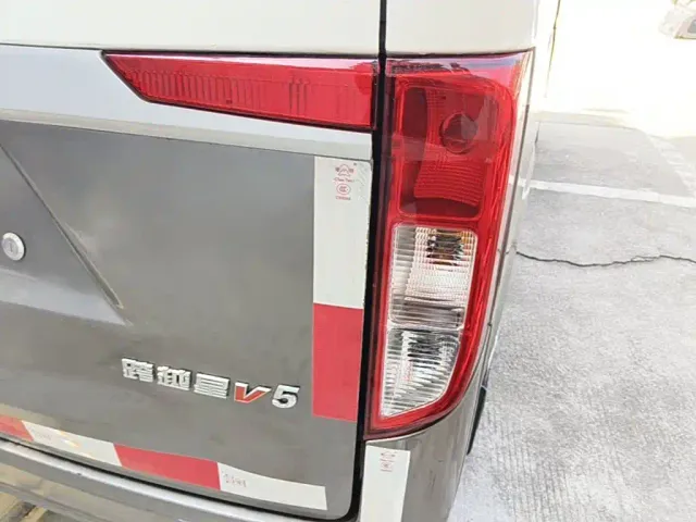 Changan Kuayue Kuayuexing V5 — Фото автомобиля 7