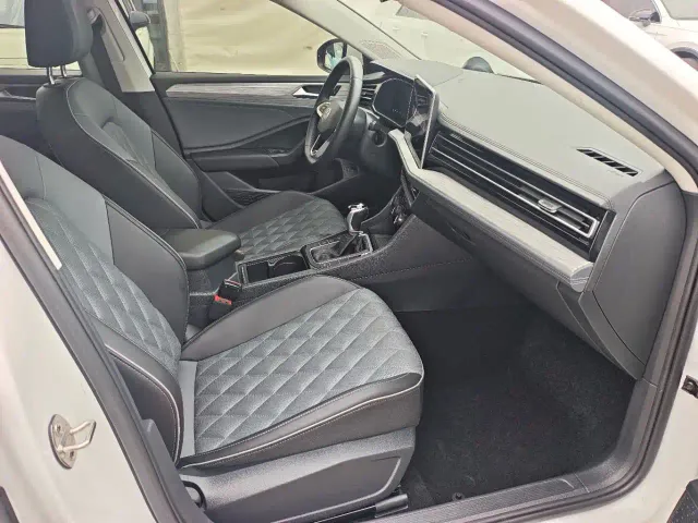 Volkswagen Sagitar — Фото автомобиля 7