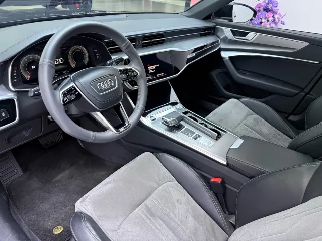 Audi A6L — Фото автомобиля 17