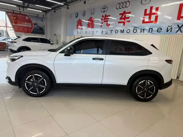 Honda Vezel — Фото автомобиля 16