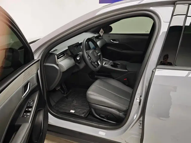 BYD Qin PLUS — Фото автомобиля 13