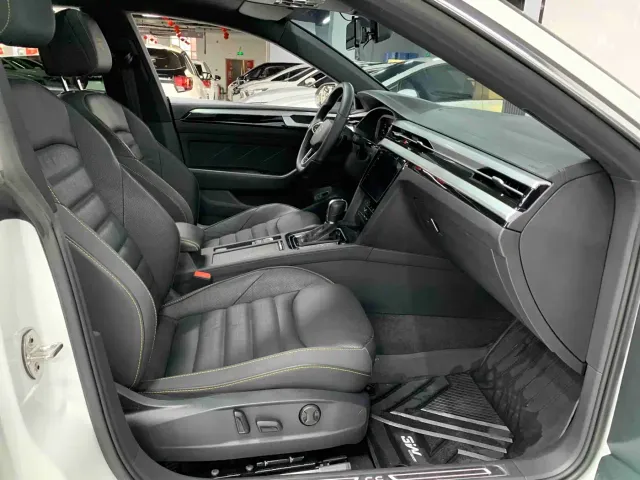 Volkswagen CC — Фото автомобиля 10