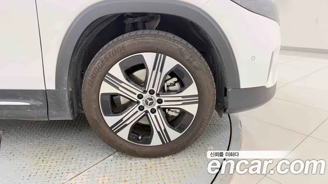 Mercedes-Benz EQB X243 — Фото автомобиля 10