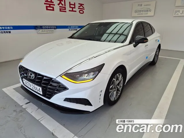 Фотография автомобиля — Hyundai Sonata DN8