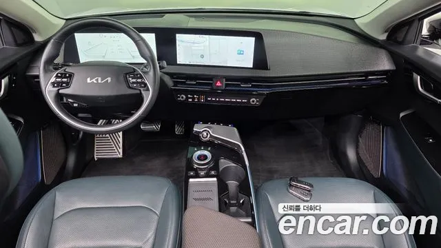 Kia EV6 — Фото автомобиля 10